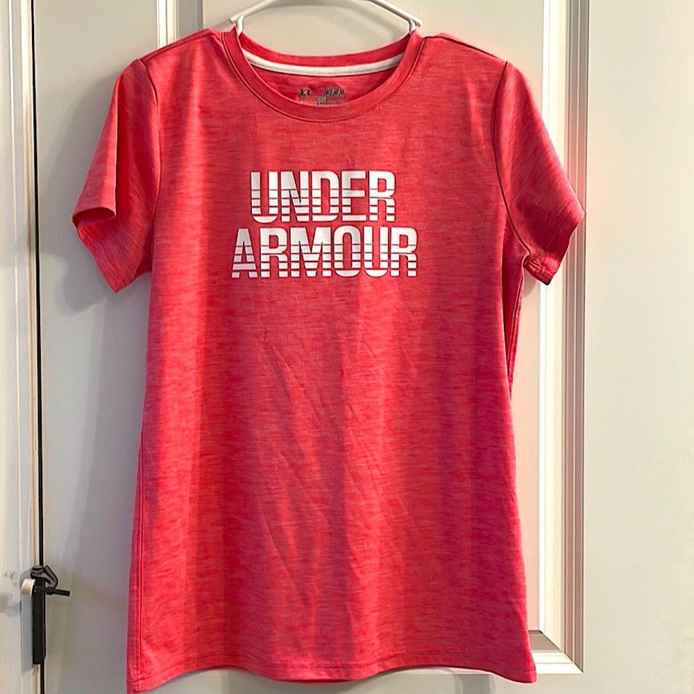 Women’s Under Armour Tshirt